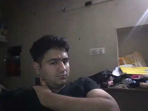 deepu1248 online show from 12/23/25, 03:06