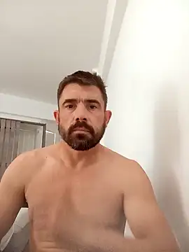 Snapshot of George21ek chatting on 10/24/25, 12:04 George21ek online show from 10/24/25, 12:04