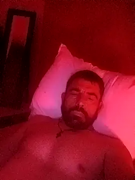 Snapshot of George21ek chatting on 11/26/25, 11:05 George21ek online show from 11/26/25, 11:05