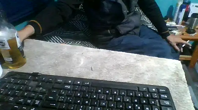 Snapshot of malekon76 chatting on 03/14/25, 04:43 malekon76 online show from 03/14/25, 04:43