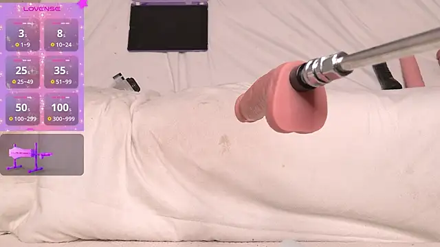 Ashley-Jack online show from 12/15/25, 08:42