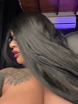 monroe 777 online show from 11/05/25, 11:08