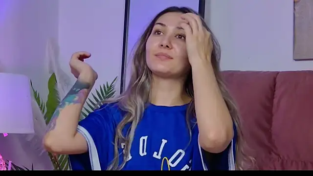 NicolLopeze online show from 11/27/25, 07:31