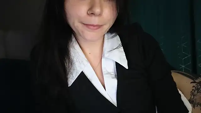 Snapshot of Durghetta chatting on 10/10/25, 10:54 Durghetta online show from 10/10/25, 10:54