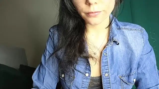 Snapshot of Durghetta chatting on 01/07/26, 10:31 Durghetta online show from 01/07/26, 10:31