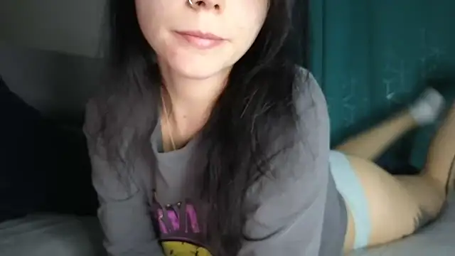 Snapshot of Durghetta chatting on 10/03/25, 11:28 Durghetta online show from 10/03/25, 11:28