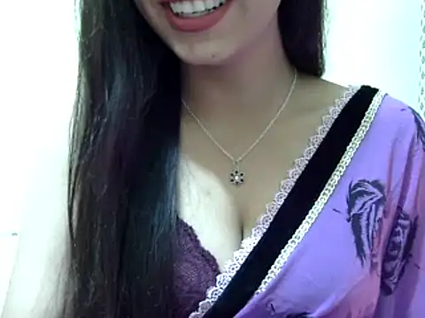 Snapshot of Arohi_Sharma123 chatting on 02/14/25, 06:19 Arohi Sharma123 online show from 02/14/25, 06:19