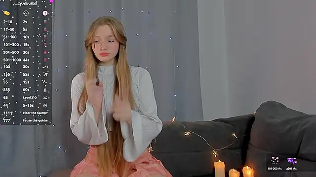 Snapshot of Barbie-Doll- chatting on 12/16/24, 10:56 Barbie-Doll- online show from 12/16/24, 10:56