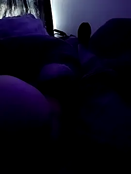 kevingt31 online show from 12/22/25, 02:28