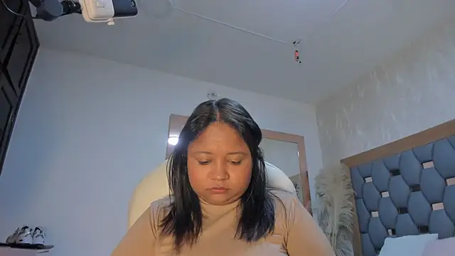 sophia reyes online show from 01/14/25, 11:42