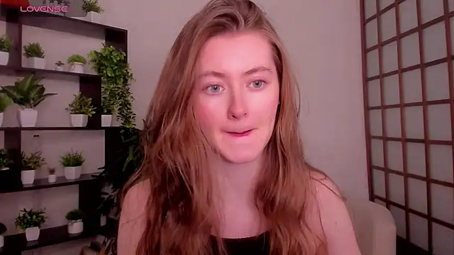 KateCuddle online show from 12/23/25, 02:33