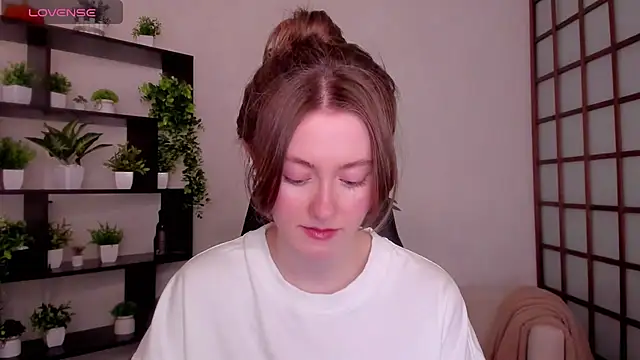 KateCuddle online show from 02/09/26, 03:04