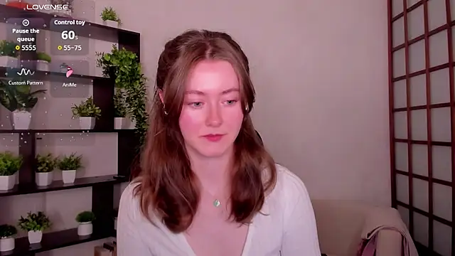 Snapshot of KateCuddle chatting on 07/09/26, 03:40 KateCuddle online show from 07/09/26, 03:40