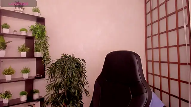 KateCuddle online show from 05/28/26, 02:19