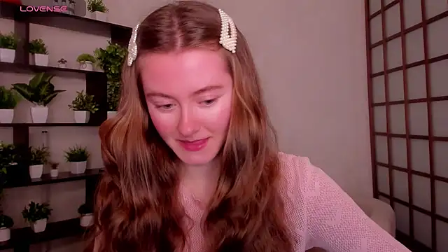 KateCuddle online show from 12/22/25, 02:44