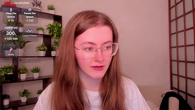 KateCuddle online show from 05/13/26, 01:56