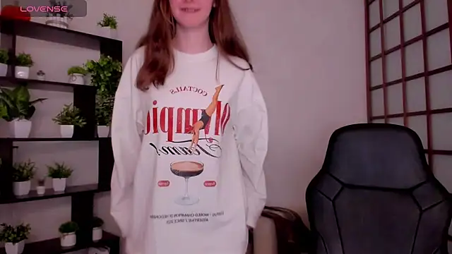 KateCuddle online show from 03/18/26, 02:48