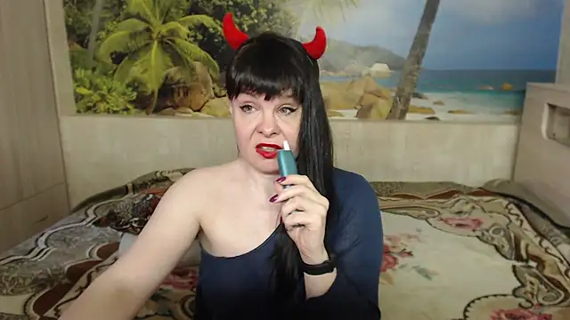 Aphelandra online show from 02/25/25, 10:37