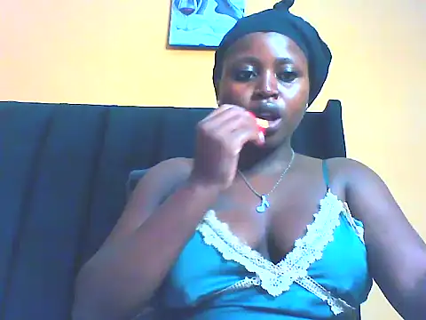 Snapshot of EboniesBelle chatting on 04/19/26, 07:20 EboniesBelle online show from 04/19/26, 07:20