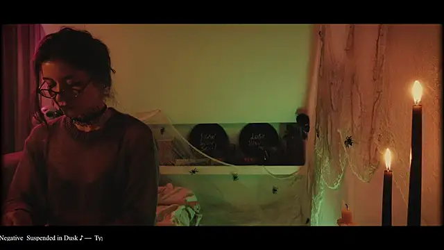 WebCora online show from 10/26/25, 07:03