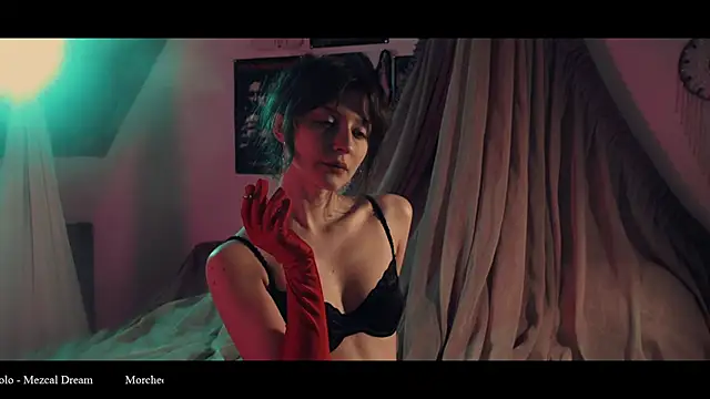 WebCora online show from 01/18/26, 06:33