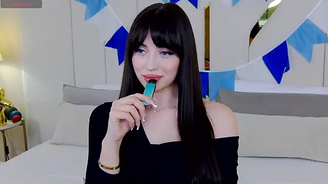 Betty Bridge online show from 09/28/25, 06:09