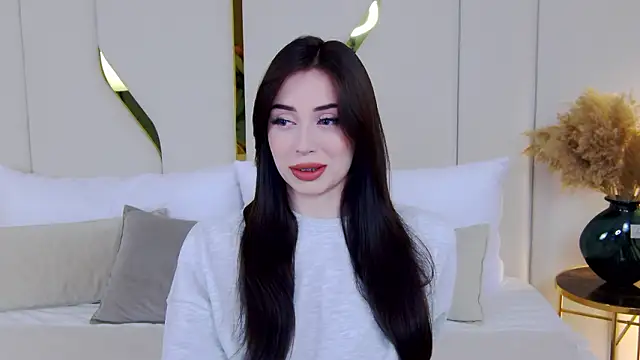 Betty Bridge online show from 03/23/26, 02:44