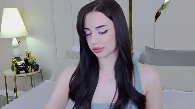 Betty Bridge online show from 02/04/26, 05:35