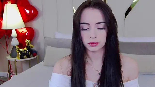 Betty Bridge online show from 02/09/26, 05:27