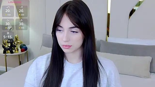 Betty Bridge online show from 11/25/25, 05:41