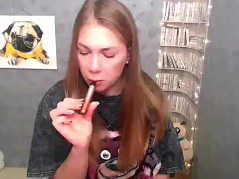 Snapshot of Sport_Tall_Doll chatting on 02/14/25, 08:42 Sport Tall Doll online show from 02/14/25, 08:42
