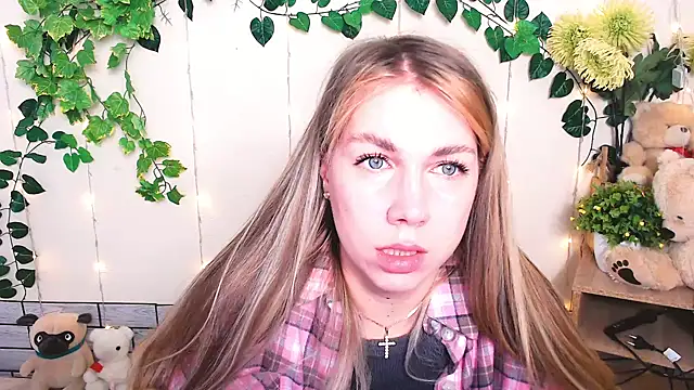 Sport Tall Doll online show from 02/23/26, 08:26