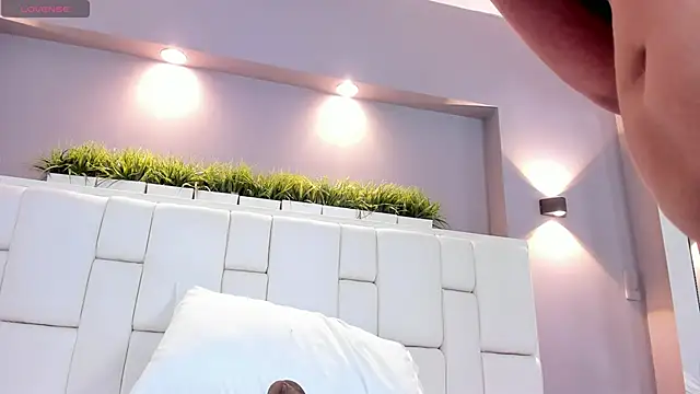 Snapshot of ValeriaGarcia chatting on 03/20/25, 03:14 ValeriaGarcia online show from 03/20/25, 03:14