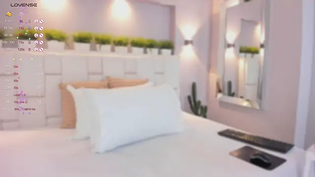 ValeriaGarcia online show from 02/18/26, 12:23