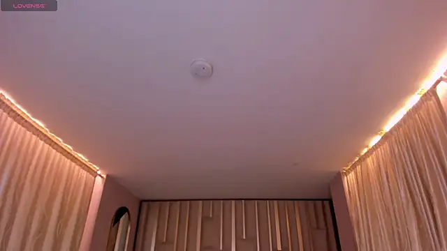 Snapshot of KendraClarkX chatting on 02/25/26, 02:45 KendraClarkX online show from 02/25/26, 02:45