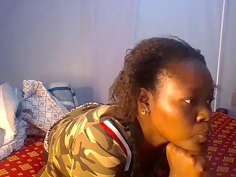 Snapshot of Eminent_Ride chatting on 11/11/25, 12:38 Eminent Ride online show from 11/11/25, 12:38