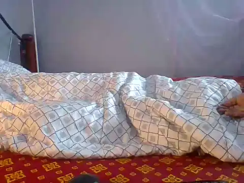 Snapshot of Eminent_Ride chatting on 12/16/25, 05:11 Eminent Ride online show from 12/16/25, 05:11