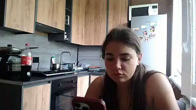 Snapshot of delightful_sofi chatting on 06/17/26, 11:53 delightful sofi online show from 06/17/26, 11:53