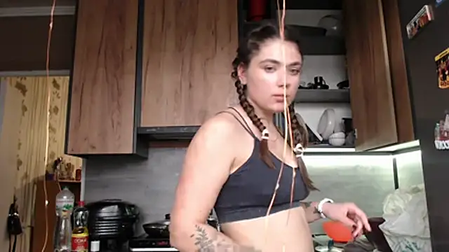 delightful sofi online show from 03/03/26, 02:02