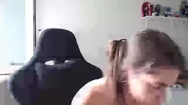 Snapshot of delightful_sofi chatting on 07/06/26, 12:23 delightful sofi online show from 07/06/26, 12:23