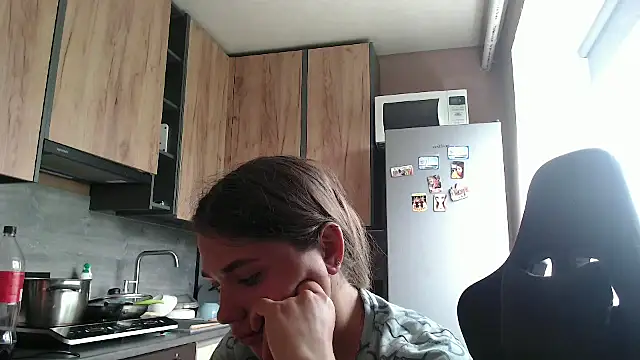 Snapshot of delightful_sofi chatting on 06/03/26, 11:44 delightful sofi online show from 06/03/26, 11:44