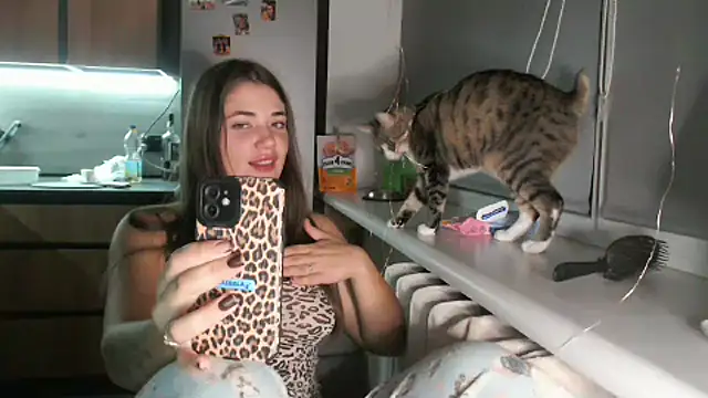 delightful sofi online show from 10/11/25, 08:21