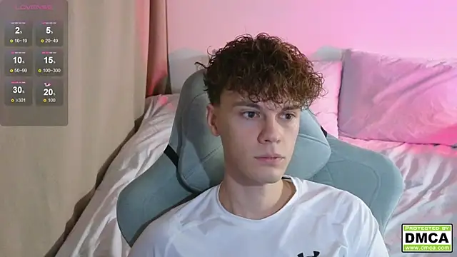 cute thomas online show from 10/17/25, 05:59