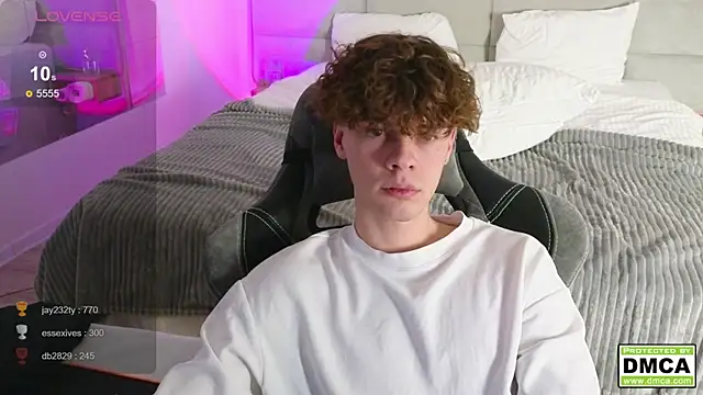 cute thomas online show from 03/12/25, 02:09