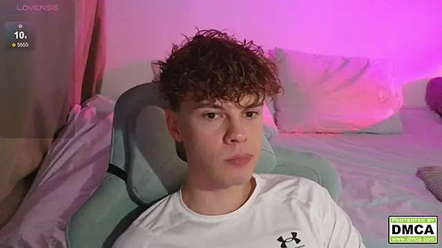 cute thomas online show from 10/05/25, 07:15