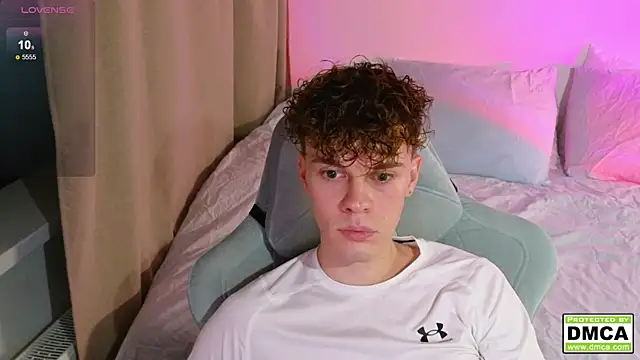 cute thomas online show from 11/06/25, 06:01