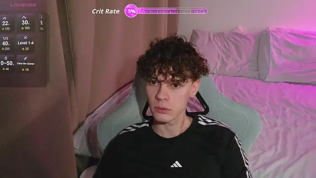 cute thomas online show from 04/16/26, 07:47