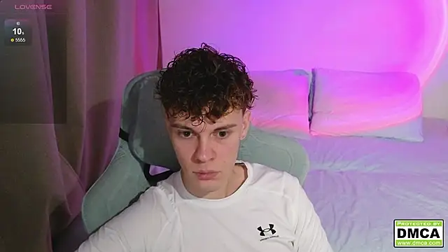 Snapshot of cute_thomas chatting on 01/16/26, 03:16 cute thomas online show from 01/16/26, 03:16