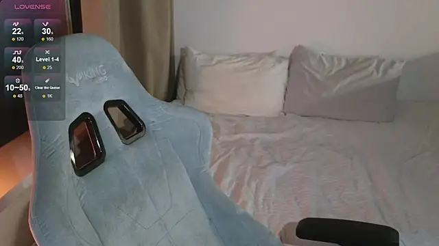 cute thomas online show from 07/11/26, 07:47