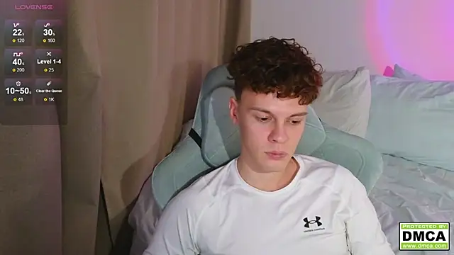 cute thomas online show from 12/04/25, 07:46